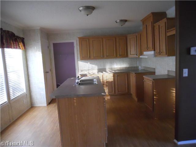 7130 Mendenhall Road Archdale, NC 27263 - Photo 6 of 11 Kitchen.
