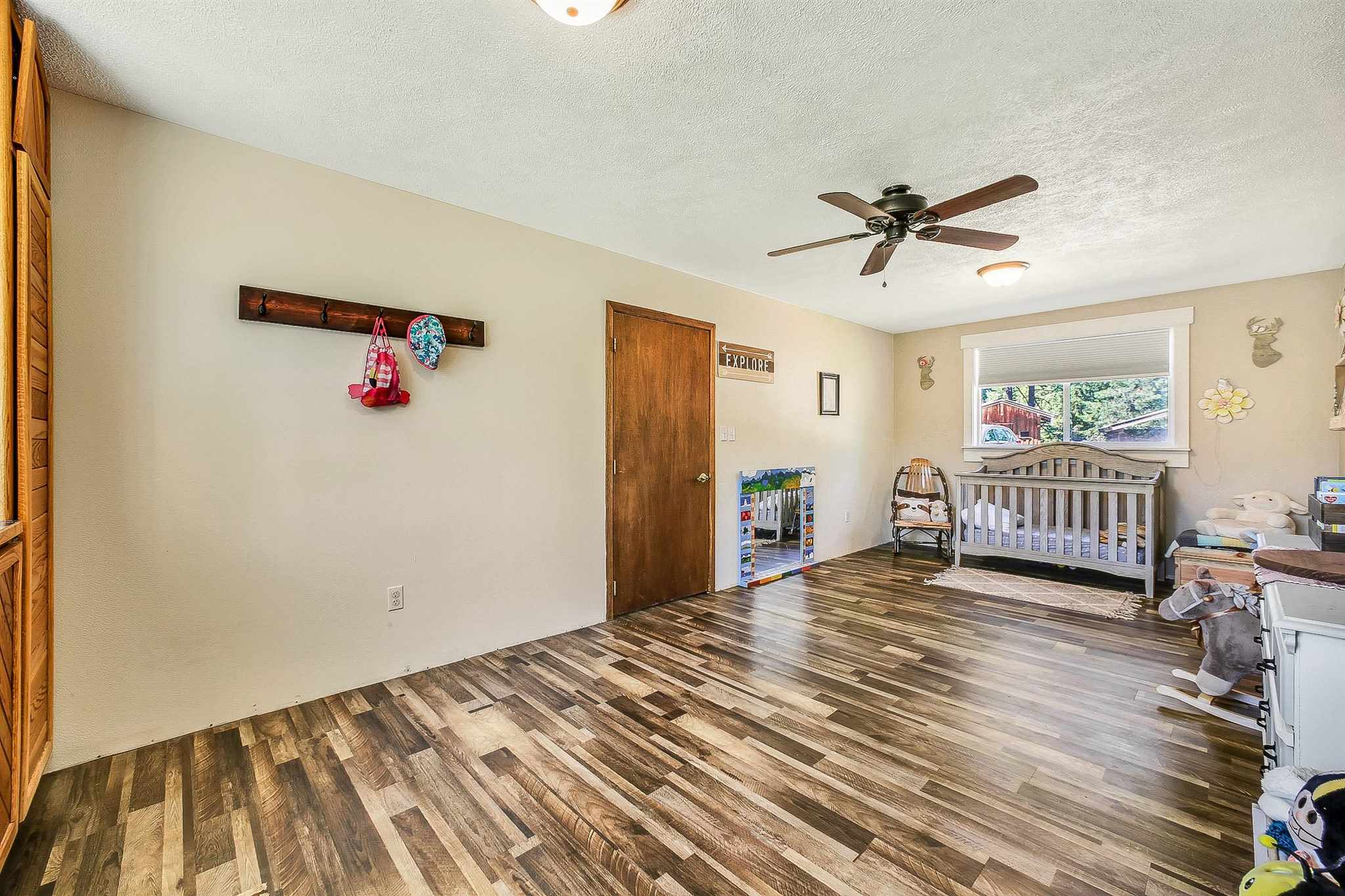 14915 East Laurel Road Elk, WA 99009 - Photo 14 of 23