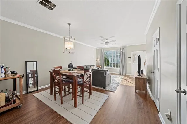 $277,500 | 2064 Del Lago Circle, Unit 10, Kennesaw, GA 30152