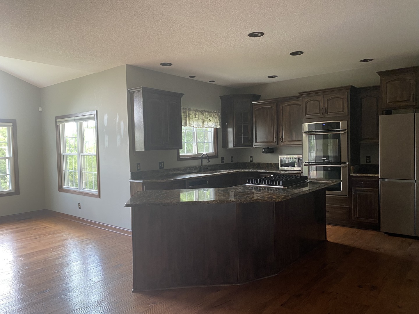 6809 Ridges Court Bettendorf, IA 52722 - Photo 12 of 48