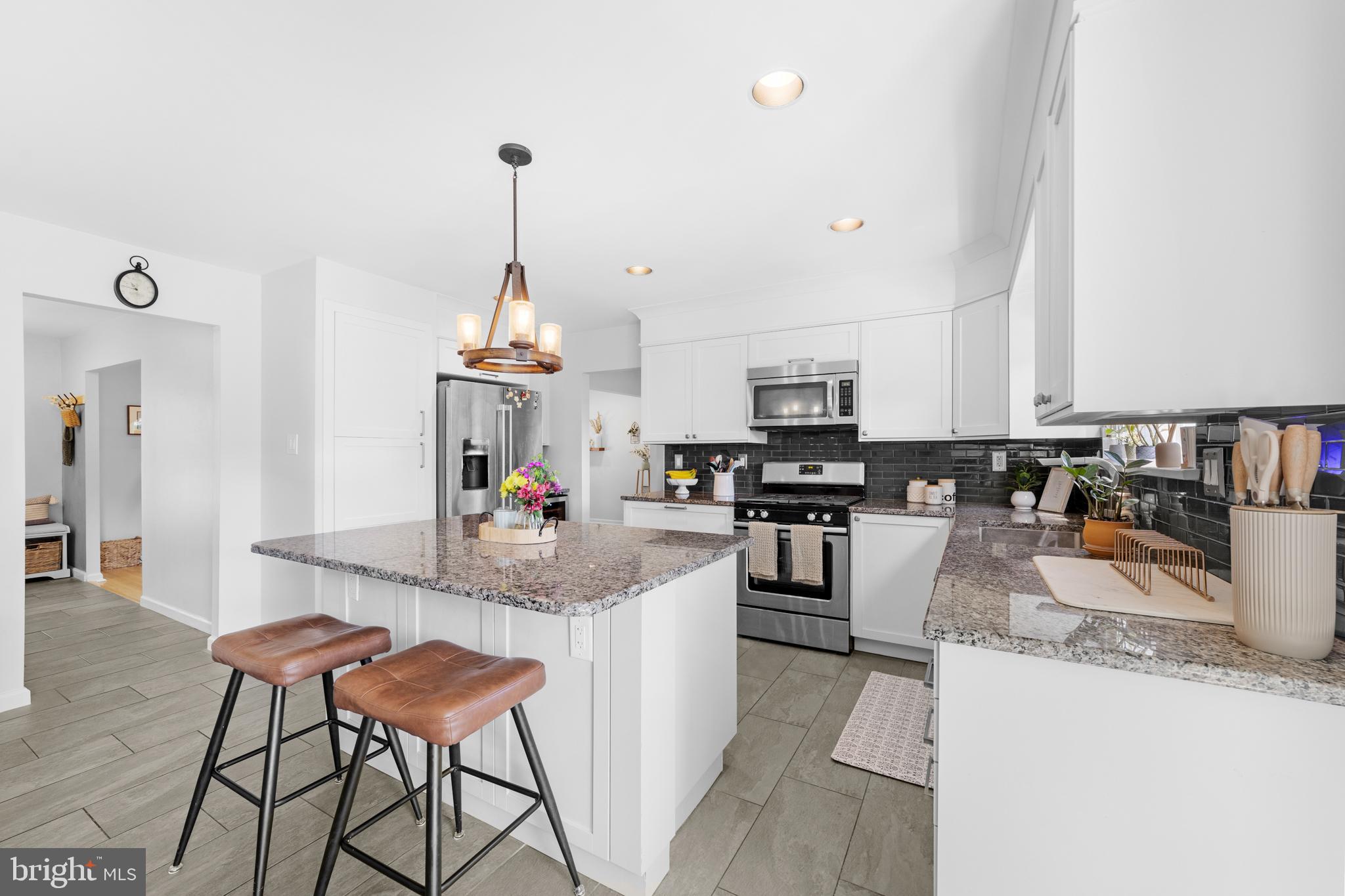 127 Sandringham Road Cherry Hill, NJ 08003 - Photo 11 of 36 Gallery Image 11