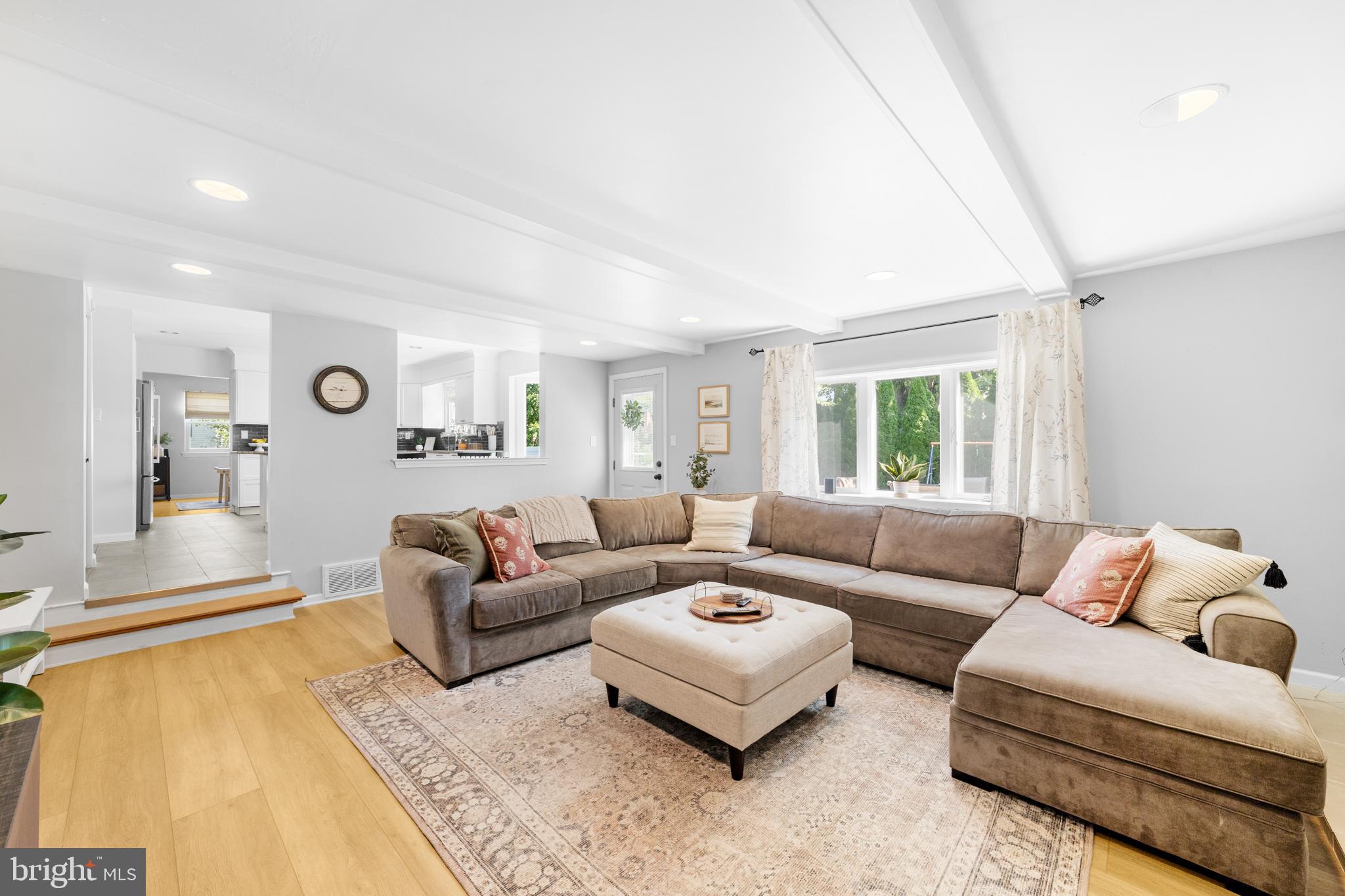 127 Sandringham Road Cherry Hill, NJ 08003 - Photo 16 of 36 Gallery Image 16
