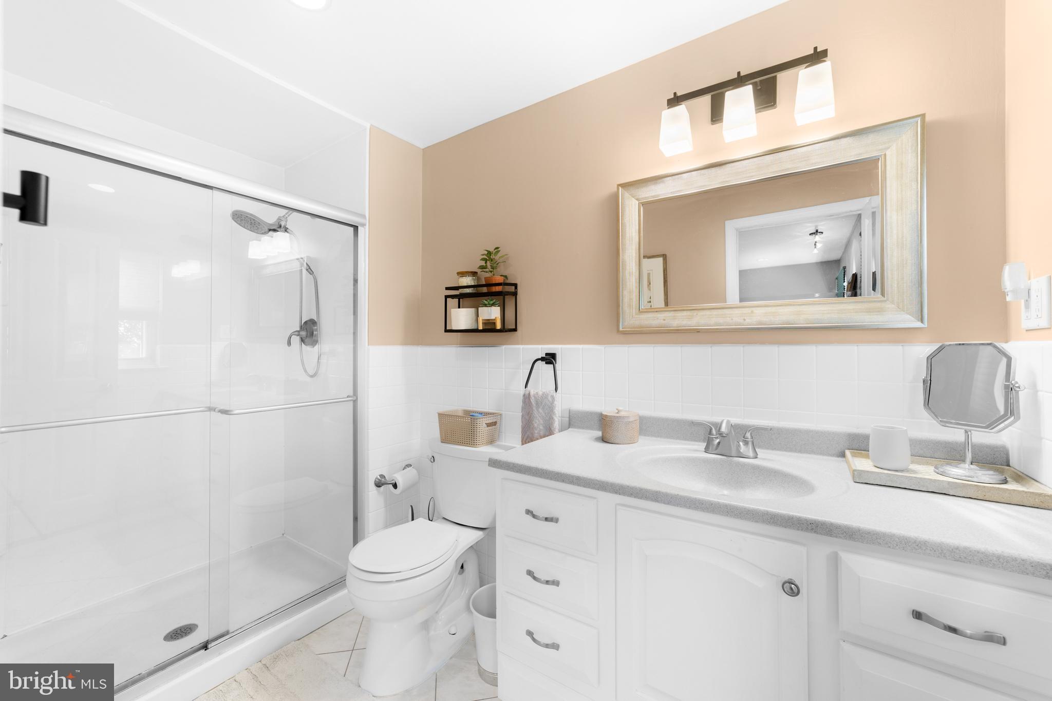 127 Sandringham Road Cherry Hill, NJ 08003 - Photo 22 of 36 Gallery Image 22