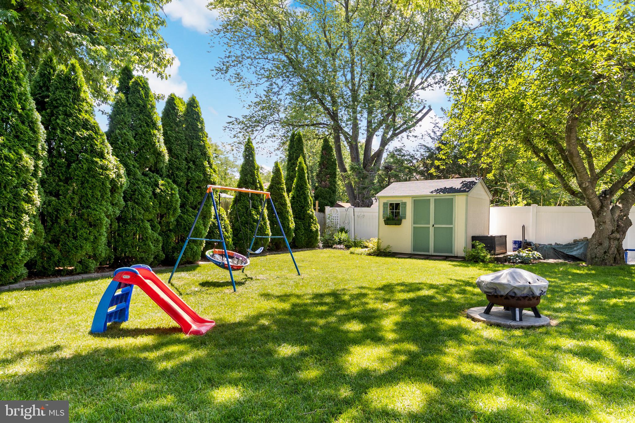 127 Sandringham Road Cherry Hill, NJ 08003 - Photo 34 of 36 Gallery Image 34