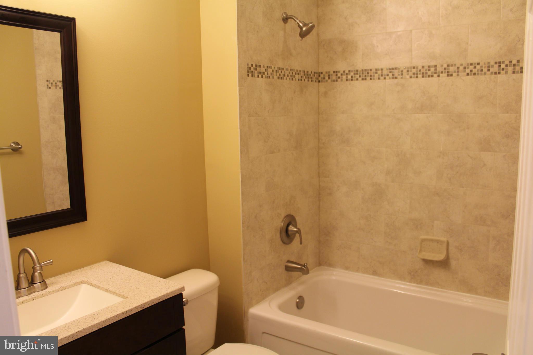 15687 Dover Road Upperco, MD 21155 - Photo 8 of 27 Bath
