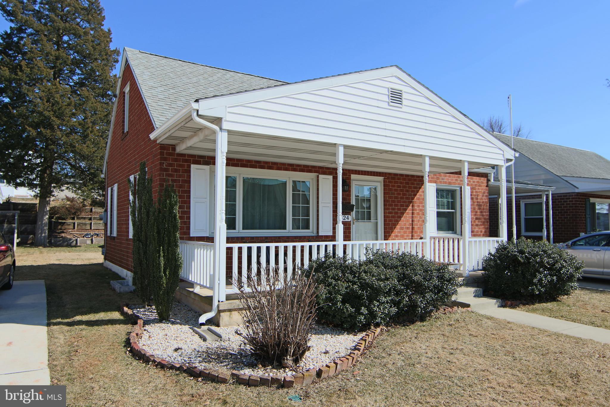 624 Briarcliff Road Middletown, PA 17057 - Photo 2 of 28 Gallery Image 2