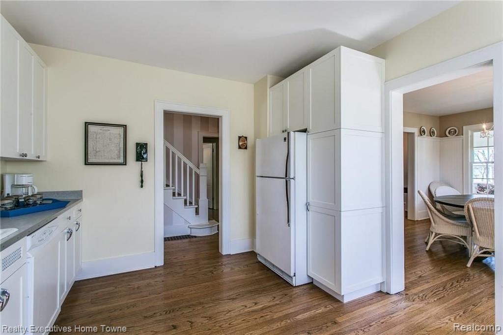 4655 Lakeshore Road Lexington, MI 48450 - Photo 12 of 40