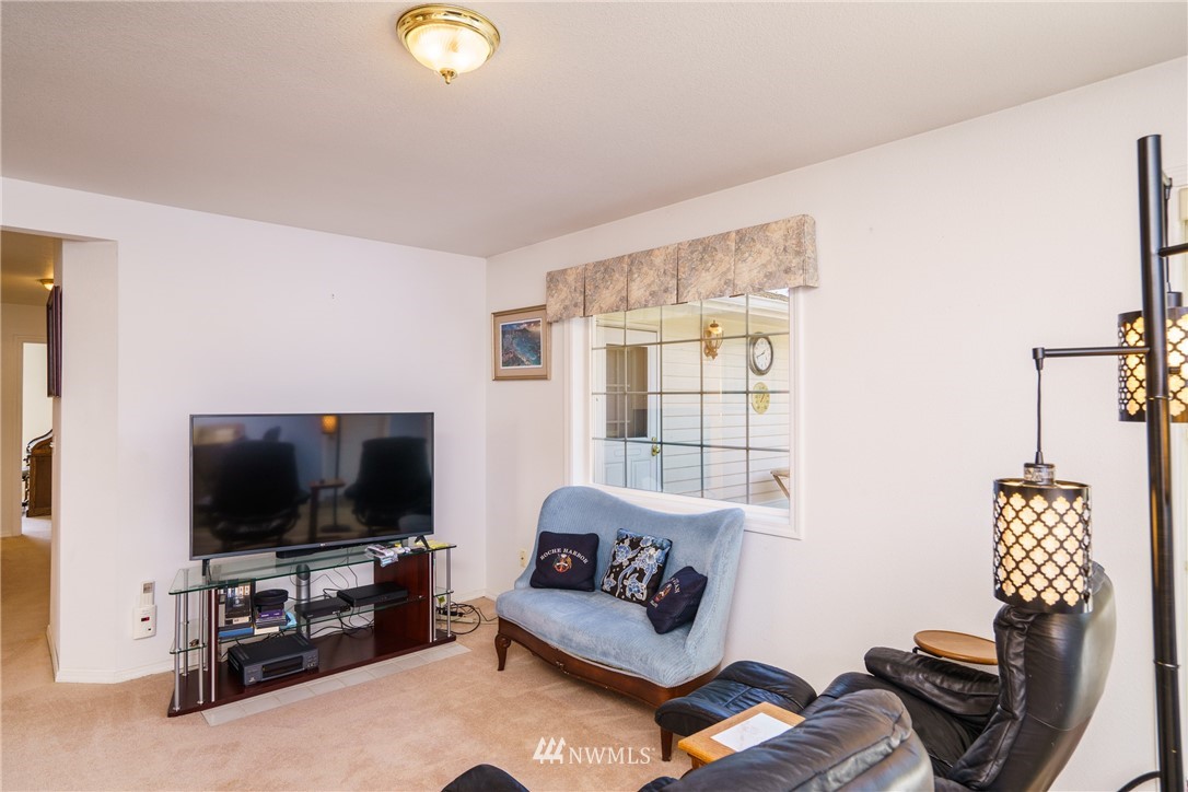 14360 Gibralter Road Anacortes, WA 98221 - Photo 14 of 35 Gallery Image 14