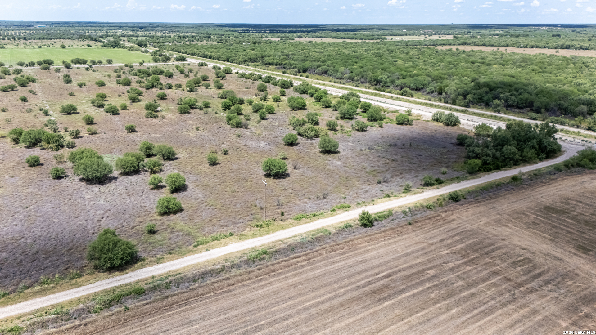 355 Lowe Road Quemado, TX 78877 - Photo 10 of 14 Gallery Image 10