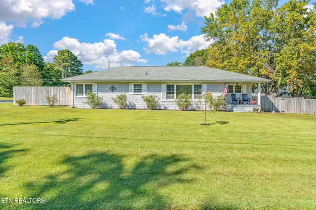 $359,900 | 610 Bryant Street, Etowah, TN 37331