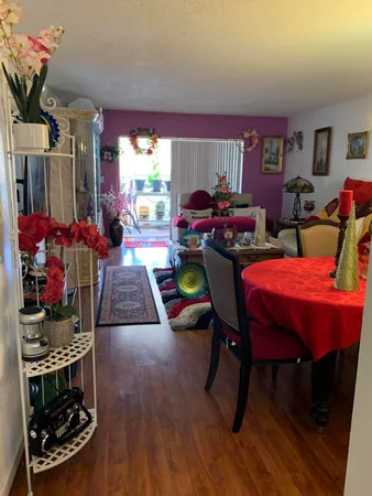 $1,800 | 7887 Golf Cir Drive, Unit 212, Margate, FL 33063