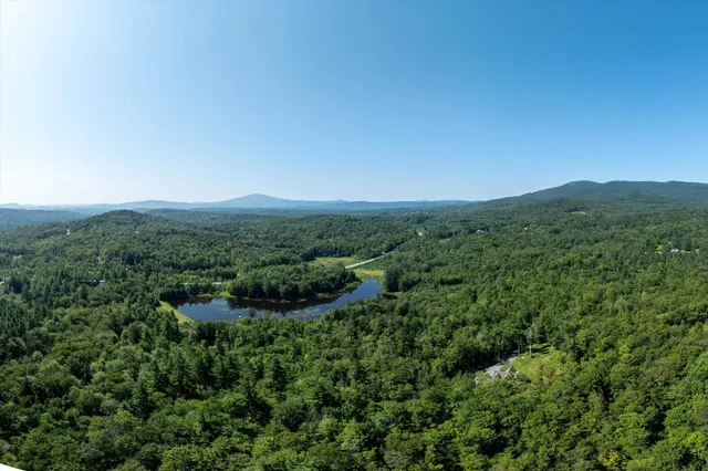 $249,000 | 88 Cedar Lane, Unit 5, Peru, VT 05152