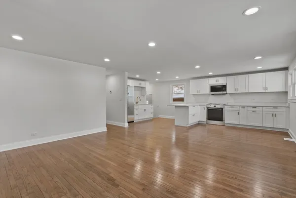 $279,000 | 3735 169th Street, Country Club Hills, IL 60478