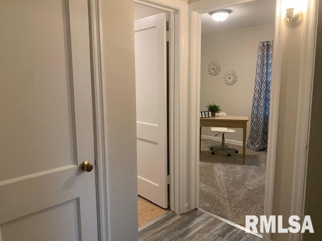 3040 South 2nd Street Springfield, IL 62703 - Photo 8 of 10 Gallery Image 8