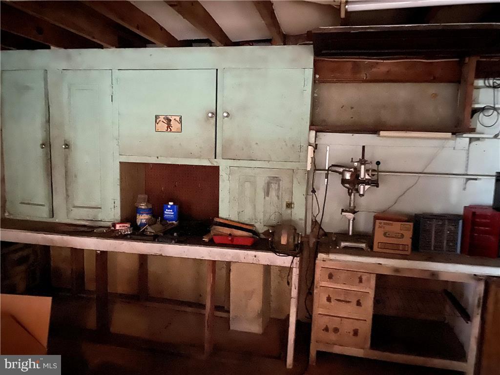 522 East Main Street Kutztown, PA 19530 - Photo 20 of 23 workshop area