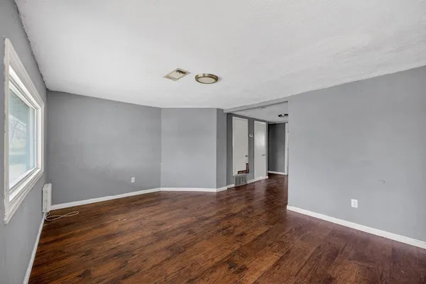 $194,900 | 130 Center Street, Nevada, TX 75173