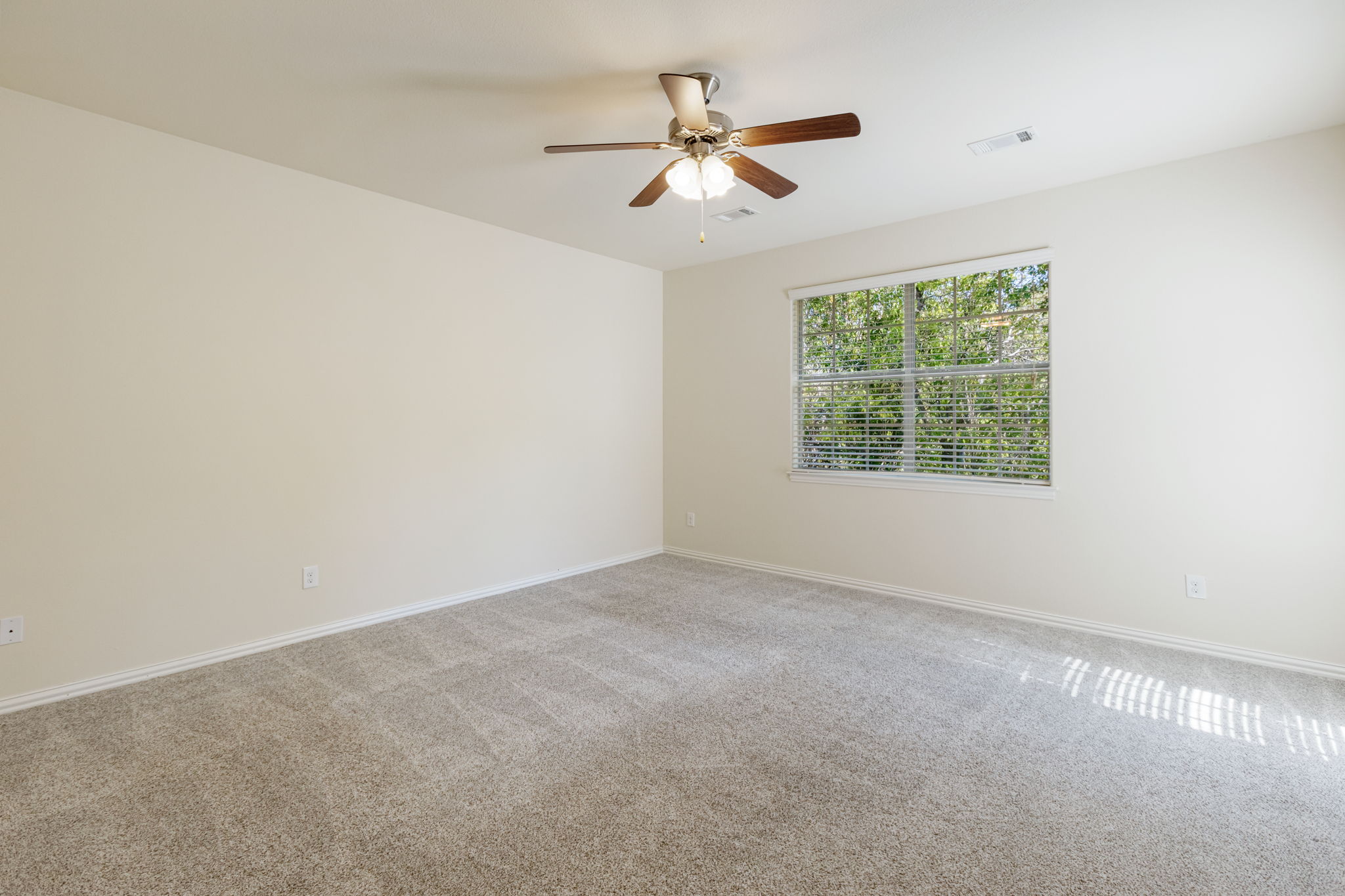6715 Windrift Way, Unit 20 Austin, TX 78745 - Photo 25 of 38 Primary Bedroom