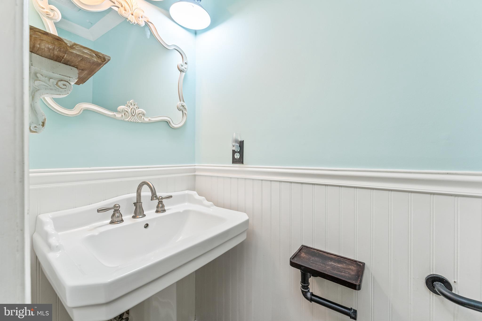 4924 Harrison Road Fredericksburg, VA 22408 - Photo 19 of 62 Half bath main floor