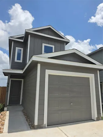$1,700 | 3611 Duplet, Conroe, TX 77306