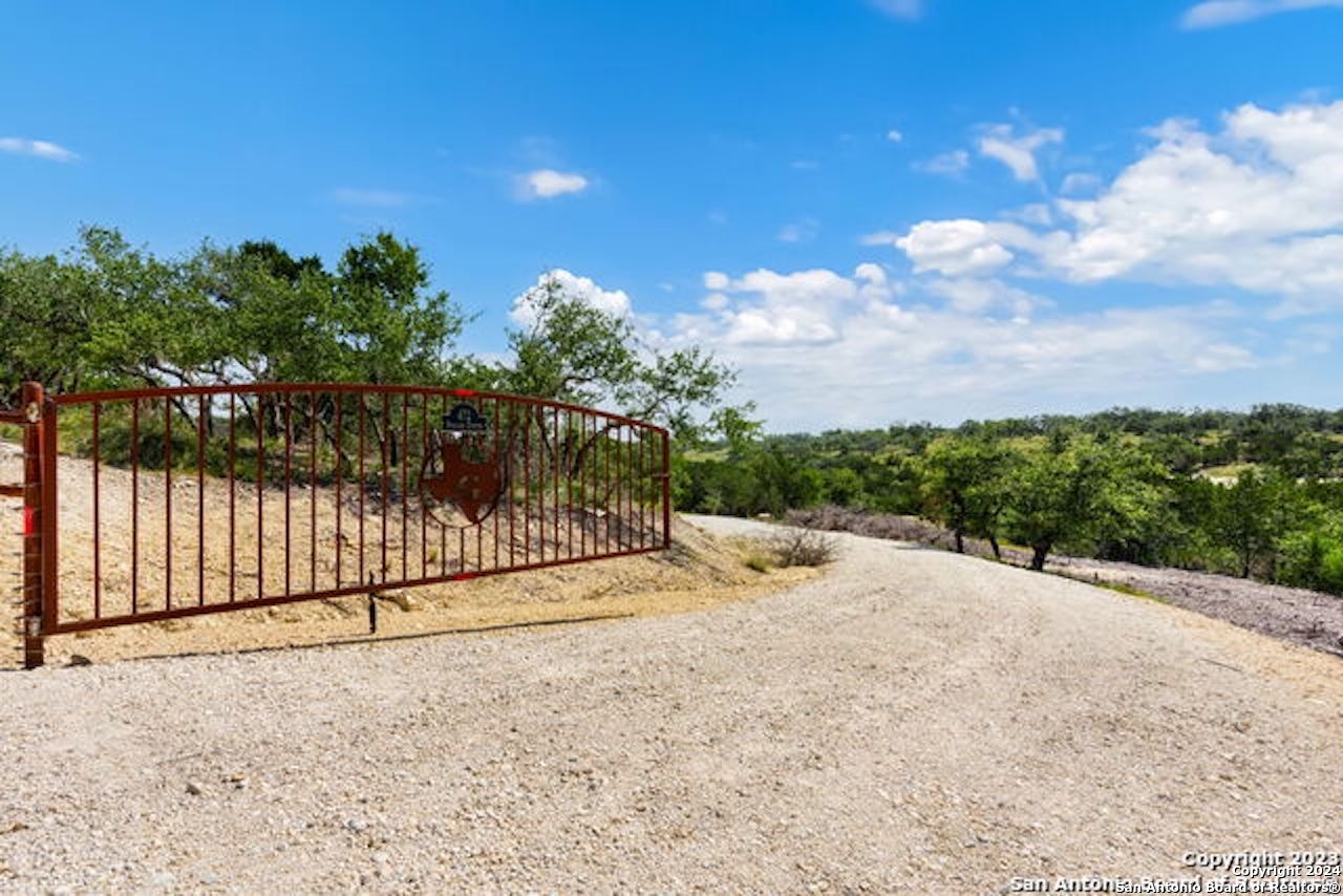 472 Stallion Estates Drive Spring Branch, TX 78070 - Photo 11 of 15