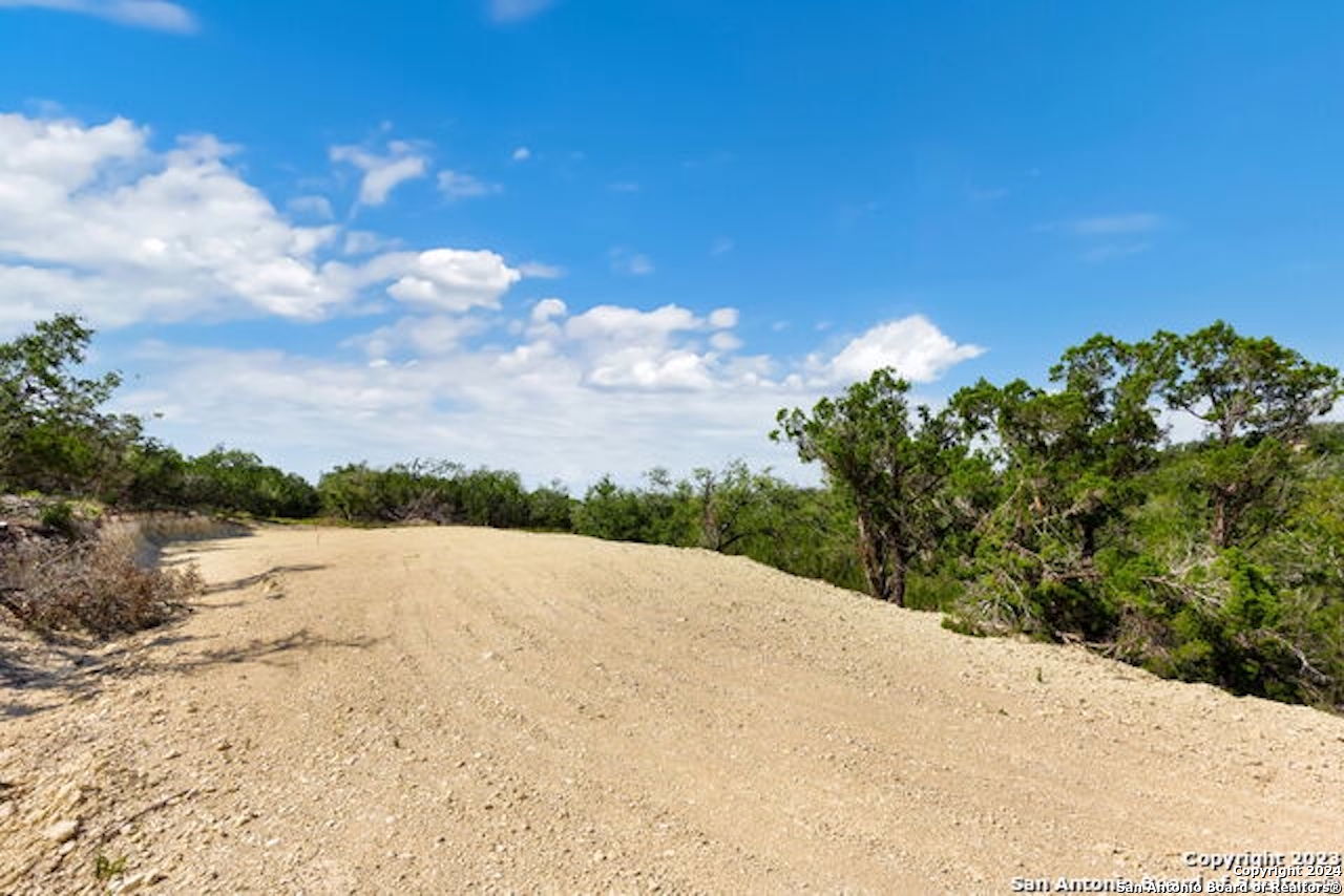 472 Stallion Estates Drive Spring Branch, TX 78070 - Photo 2 of 15