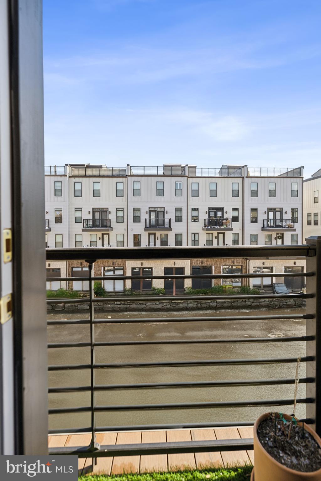 1675 Bandit Loop, Unit 305B Reston, VA 20190 - Photo 30 of 34