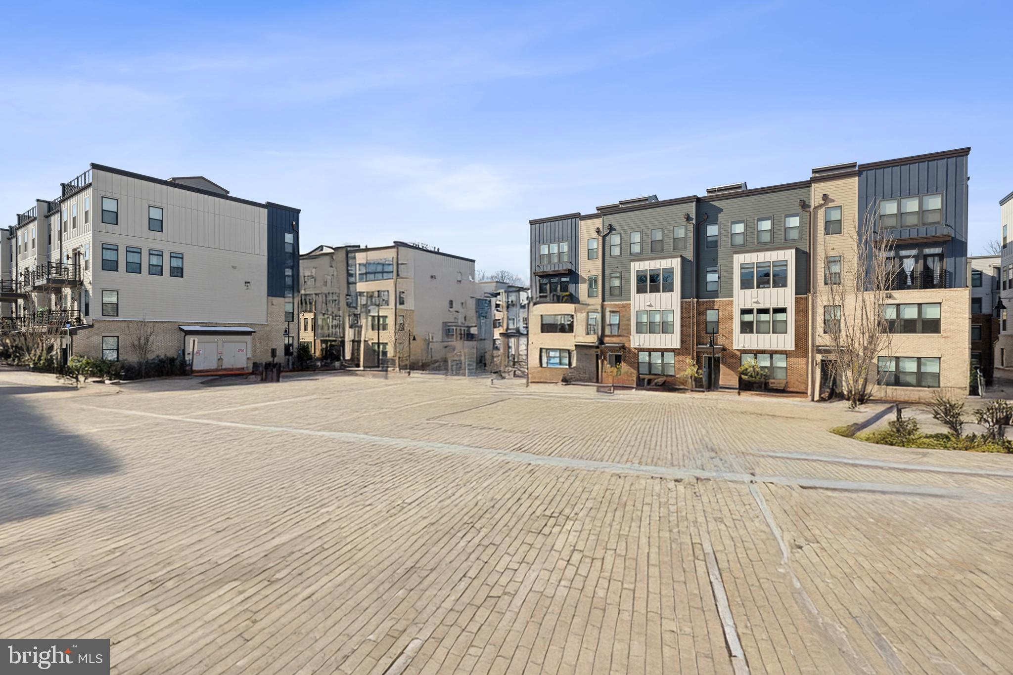 1675 Bandit Loop, Unit 305B Reston, VA 20190 - Photo 32 of 34