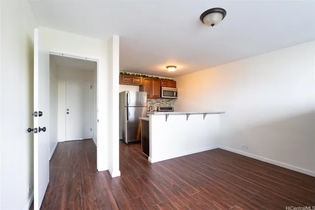 $377,000 | 2509 Ala Wai Boulevard, Unit 301, Honolulu, HI 96815
