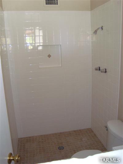 202 West Corona Road Tucson, AZ 85756 - Photo 7 of 15 Gallery Image 7