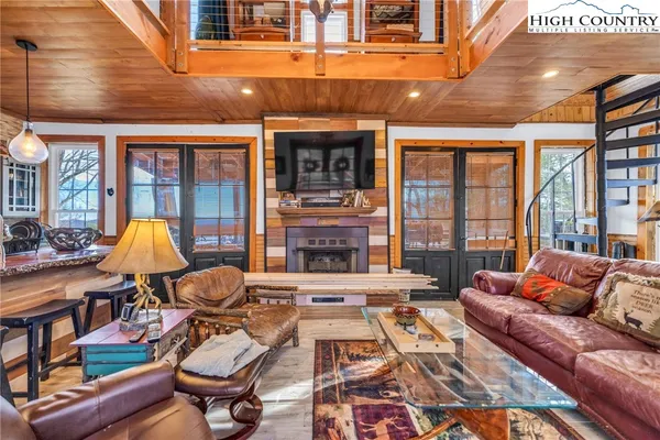 a living room filled with furniture