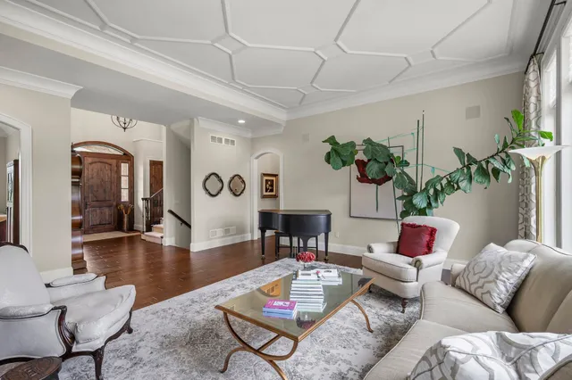 $1,999,500 | 596 Hillcrest Lane, Brooklyn, WI 53521