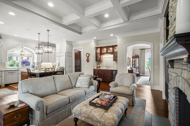 $1,999,500 | 596 Hillcrest Lane, Brooklyn, WI 53521