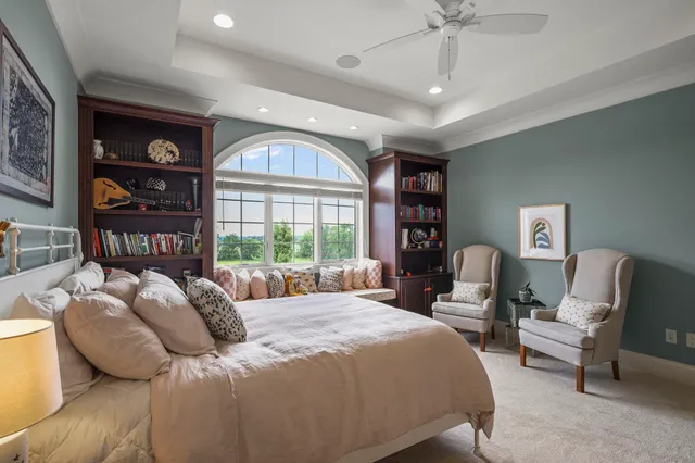 $1,999,500 | 596 Hillcrest Lane, Brooklyn, WI 53521