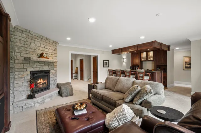 $1,999,500 | 596 Hillcrest Lane, Brooklyn, WI 53521