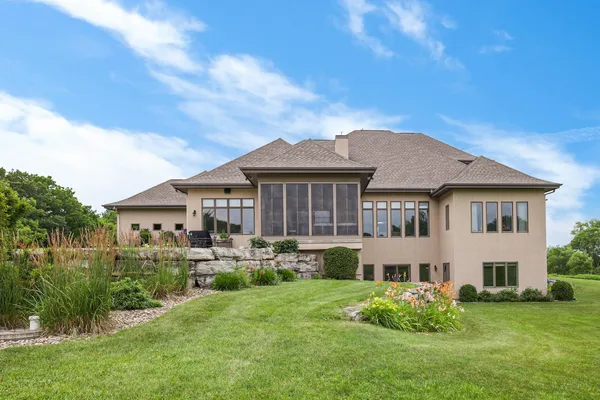 $1,999,500 | 596 Hillcrest Lane, Brooklyn, WI 53521