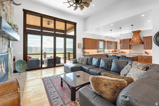 1212 Splendor Valley Road Marion, UT 84036 - Photo 6 of 66
