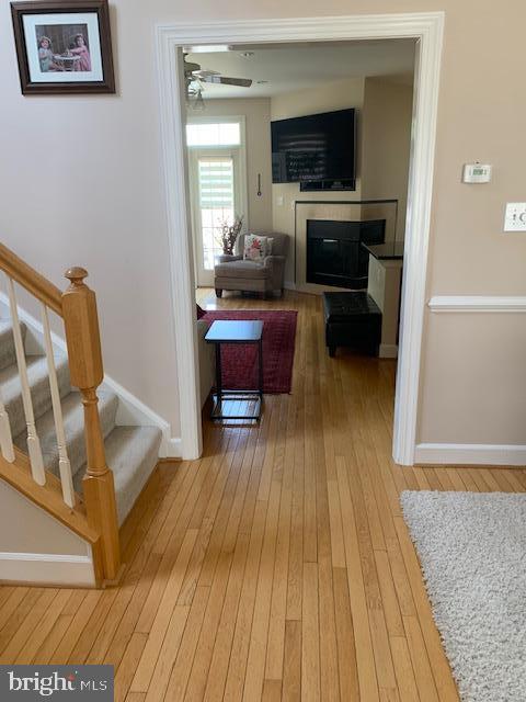 8435 Bells Ridge Terrace Potomac, MD 20854 - Photo 15 of 24 Main Level