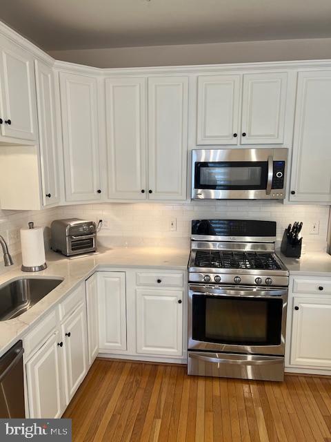 8435 Bells Ridge Terrace Potomac, MD 20854 - Photo 5 of 24