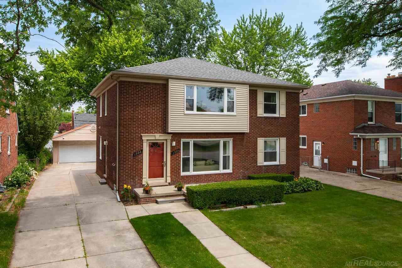 1992 Vernier Road Grosse Pointe, MI 48236 - Photo 2 of 33 50044090-1.JPG