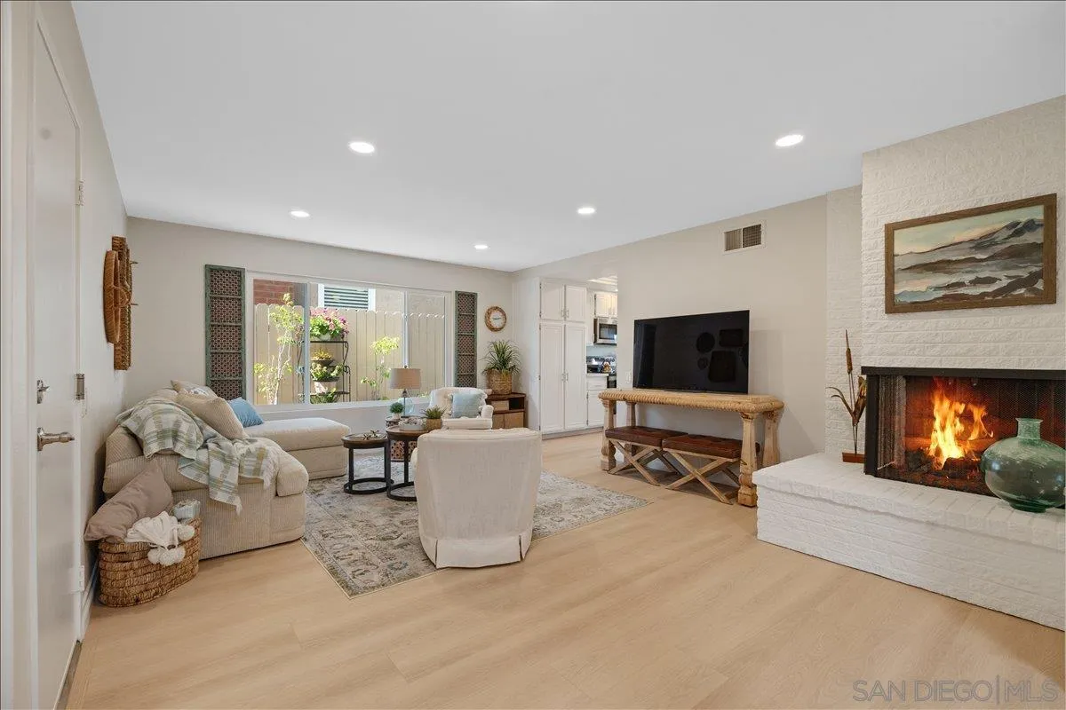 14168 Kendra Way Poway, CA 92064 - Photo 8 of 29