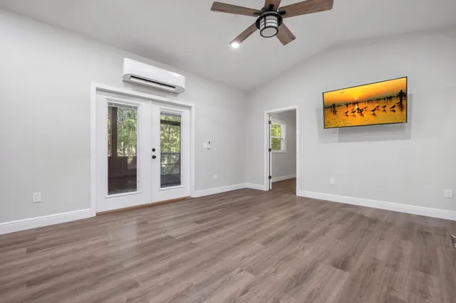 $1,100 | 70 Fonigan Road, Sopchoppy, FL 32358