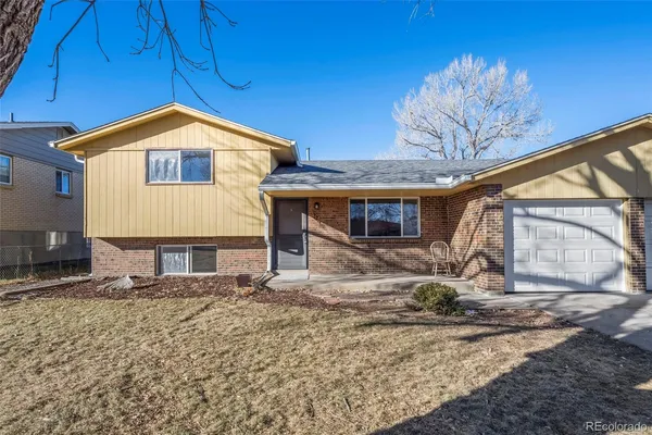 $2,875 | 455 North Oak Street, Lakewood, CO 80226