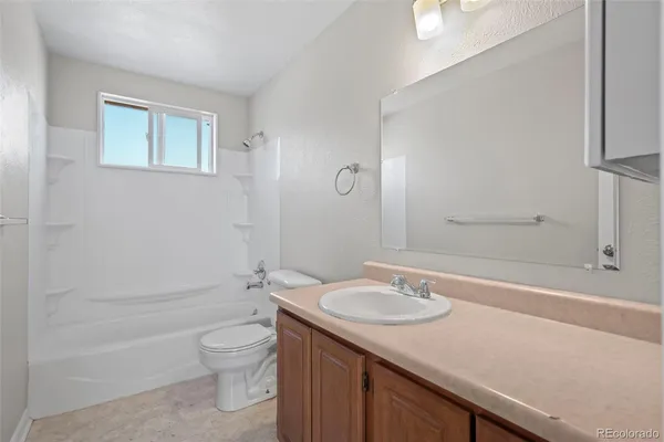 $2,875 | 455 North Oak Street, Lakewood, CO 80226