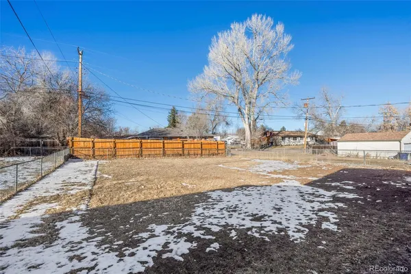 $2,875 | 455 North Oak Street, Lakewood, CO 80226