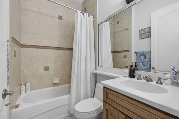 $625,000 | 4511 Artesa Way South, Palm Beach Gardens, FL 33418
