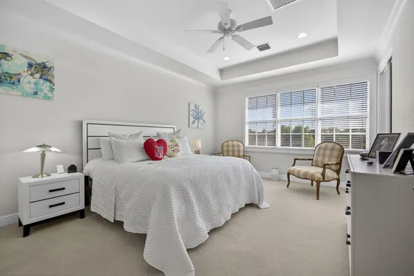 $625,000 | 4511 Artesa Way South, Palm Beach Gardens, FL 33418