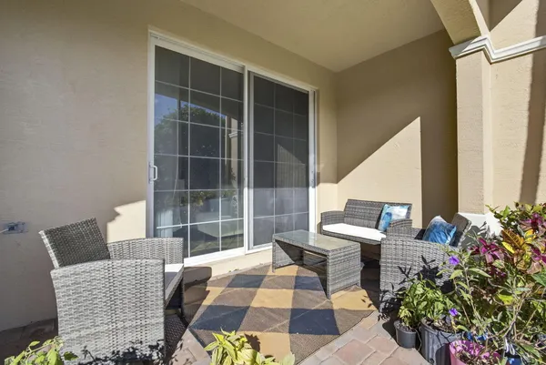 $625,000 | 4511 Artesa Way South, Palm Beach Gardens, FL 33418