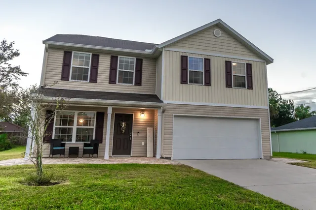 $2,400 | 10 Pickcane Lane, Palm Coast, FL 32164