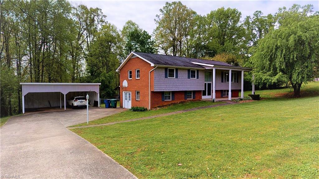 211 West Greenhill Road Mount Airy, NC 27030 - Photo 1 of 25 Front View
