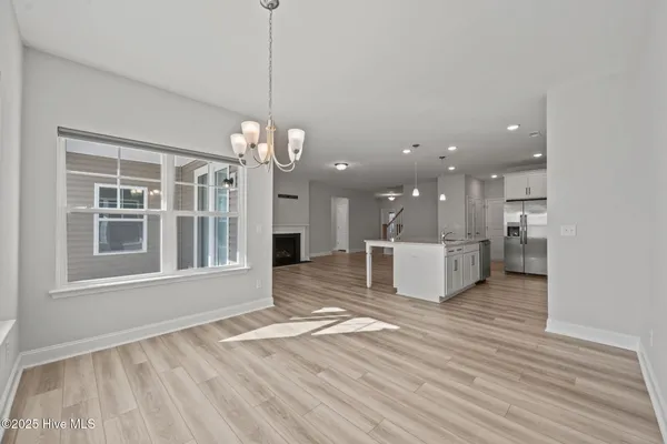 $2,275 | 1022 Terraces Lane, Hampstead, NC 28443